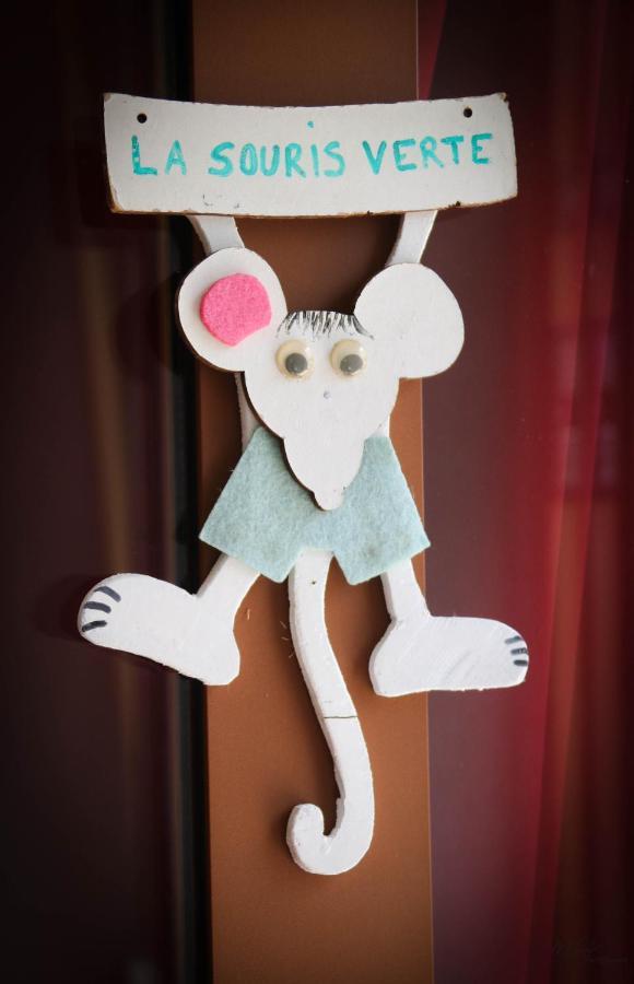 Gite De La Souris Verte Molamboz 外观 照片